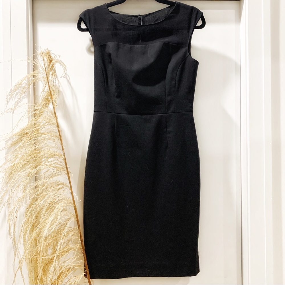 Banana Republic LBD